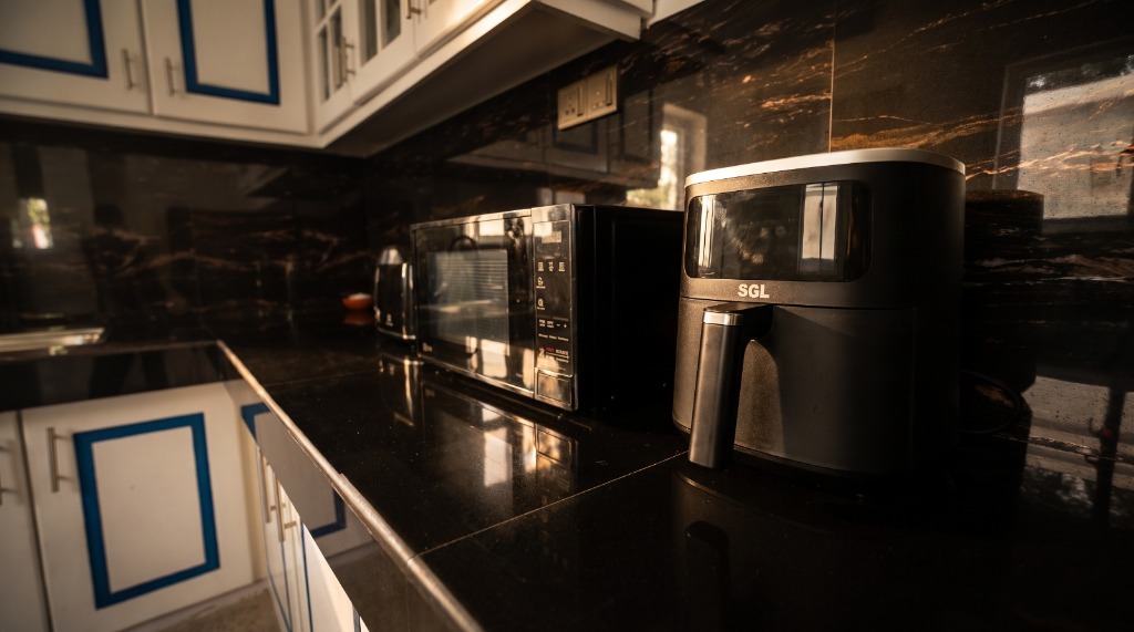 Fully Equipped Modern Guest Kitchen