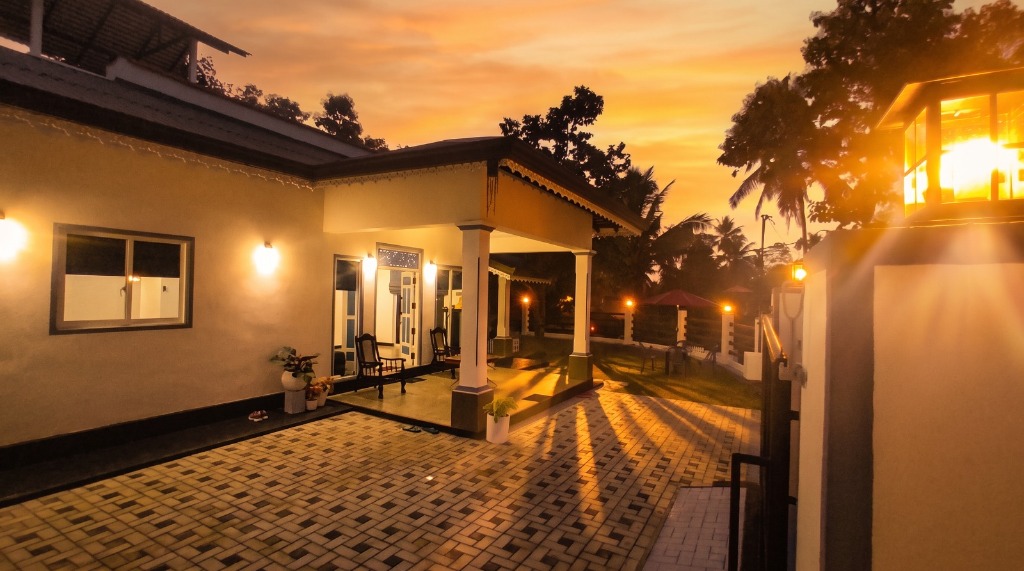 Golden Hour Sunset & Illuminated Courtyard